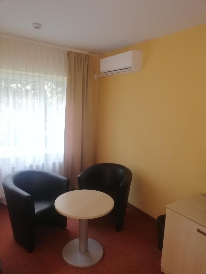 Hotel Senas Namas Alytus Ngoại thất bức ảnh