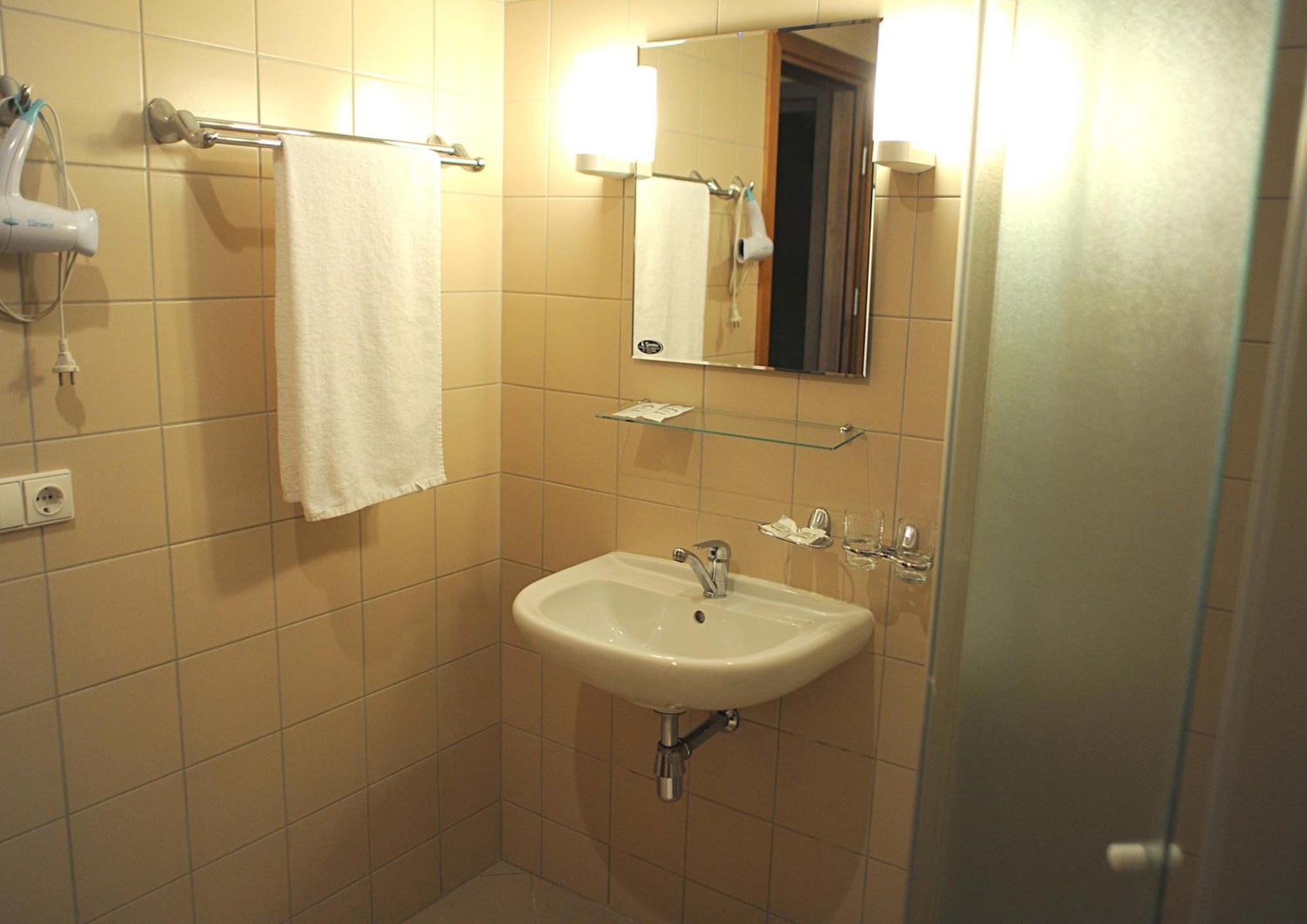 Hotel Senas Namas Alytus Ngoại thất bức ảnh